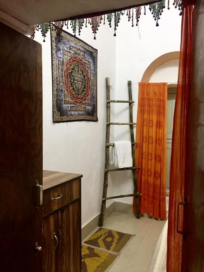 Mangla Guest House Varanasi Luaran gambar