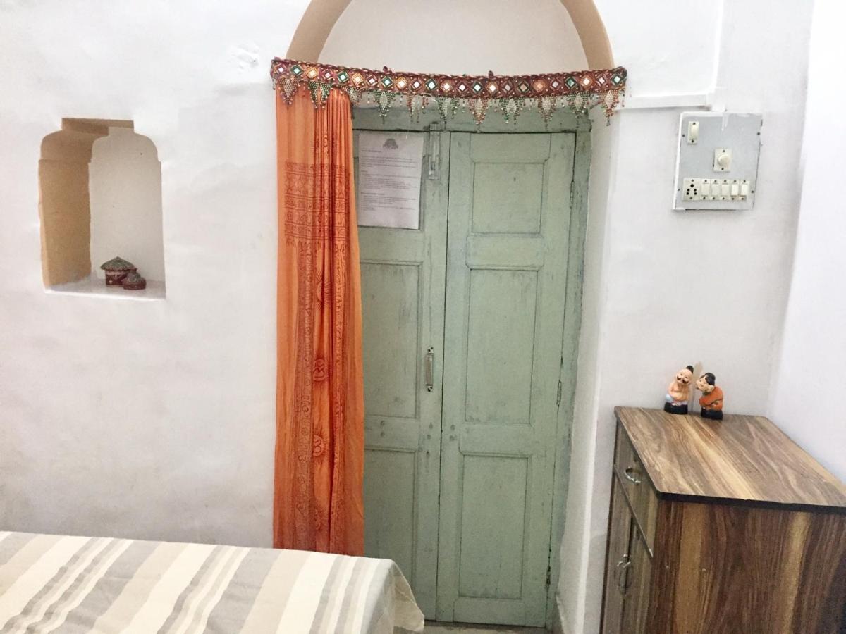 Mangla Guest House Varanasi Luaran gambar