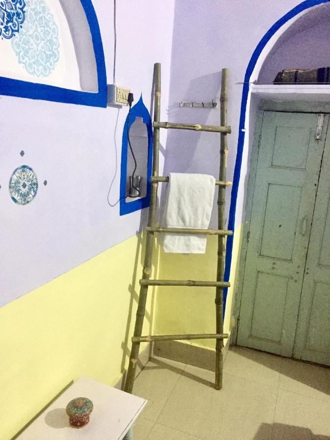 Mangla Guest House Varanasi Luaran gambar