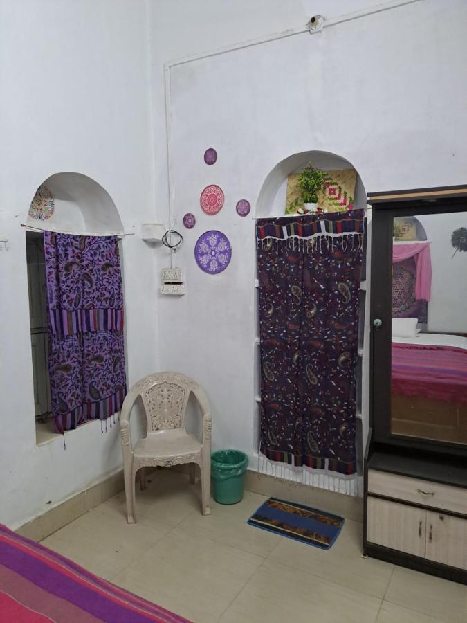 Mangla Guest House Varanasi Bilik gambar